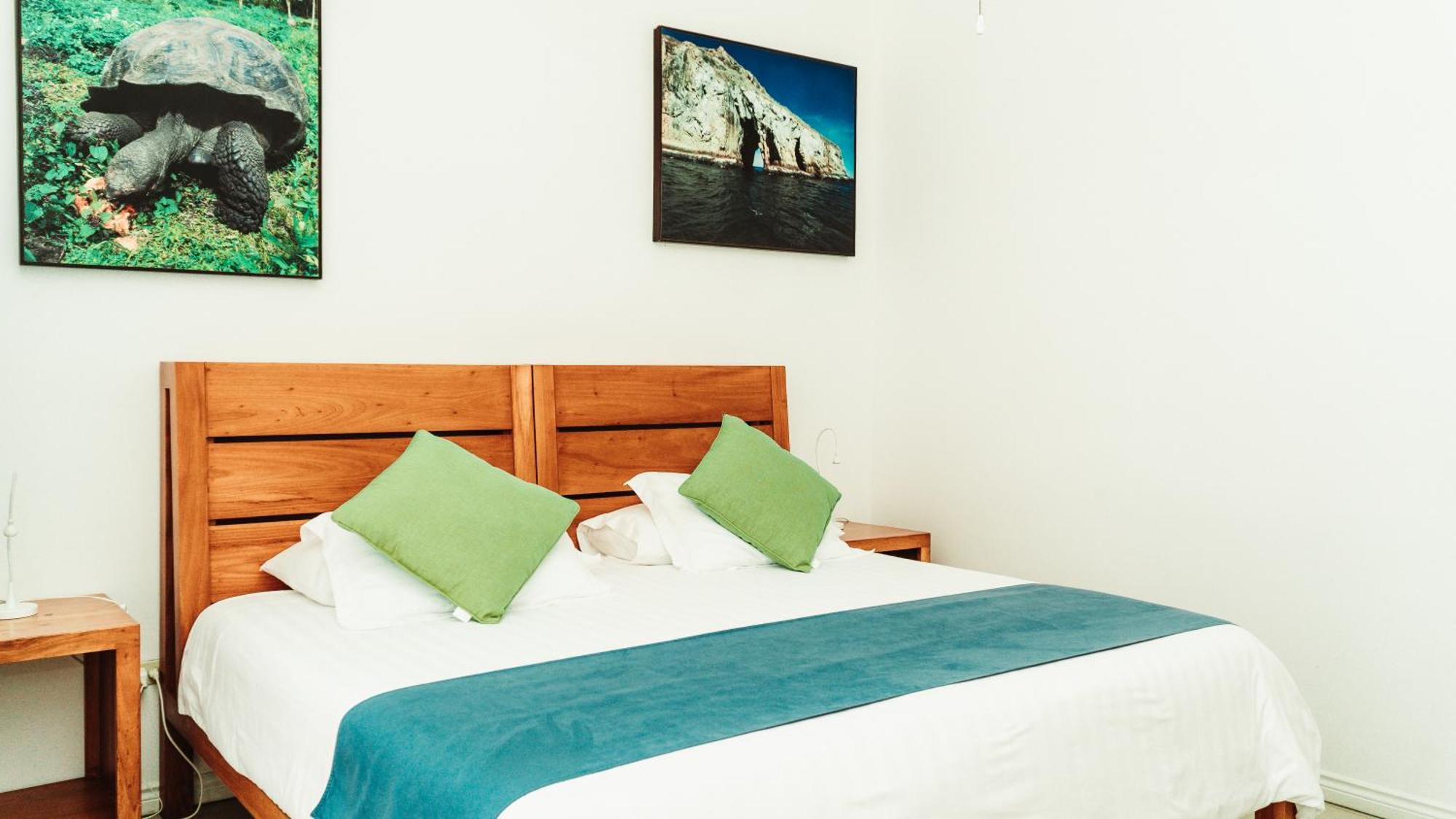Hotel Albemarle Puerto Villamil Buitenkant foto