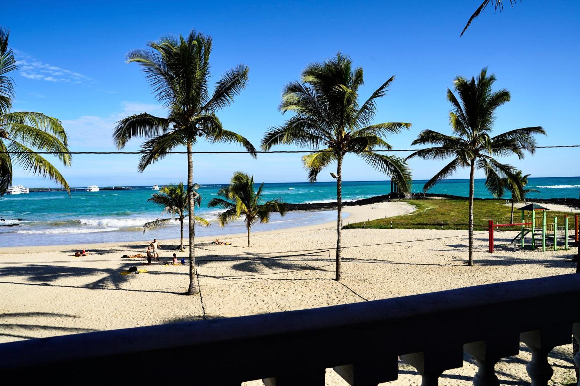 Hotel Albemarle Puerto Villamil Buitenkant foto